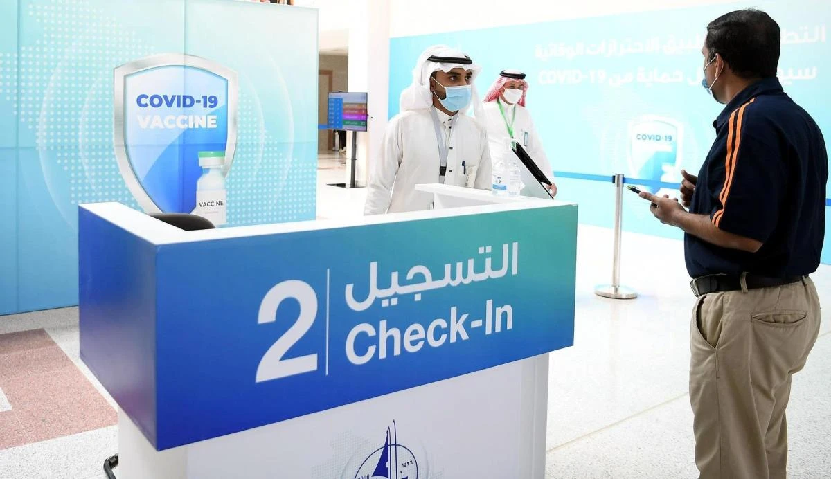 Saudi Arabia announced seven deaths from COVID-19 and 351 new infections on Saturday. (File/SPA)