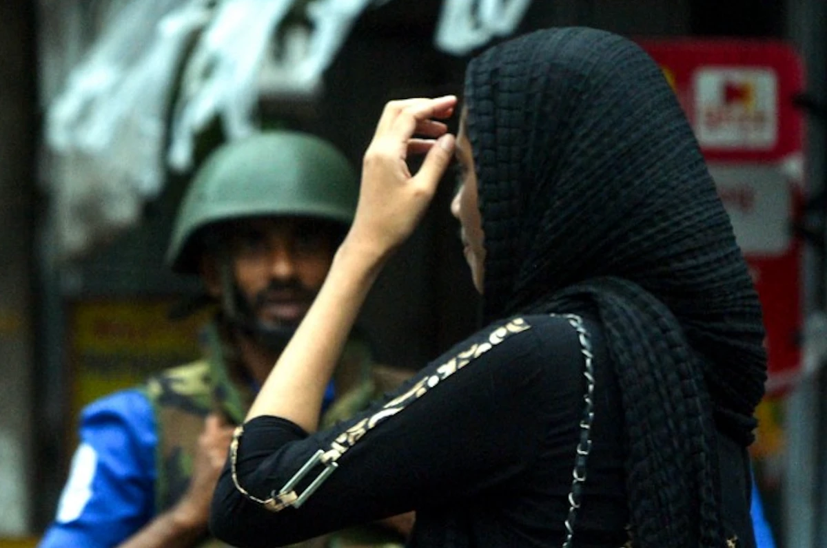 Sri Lanka to ban burqa, shut many Islamic schools, minister says