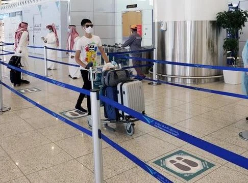 Saudi Customs has clarified what travelers must pay on imported goods. (Reuters)