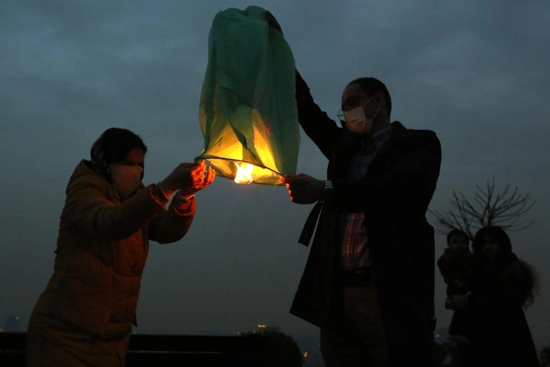 Fire festival incidents kill 10, injure hundreds in Iran
