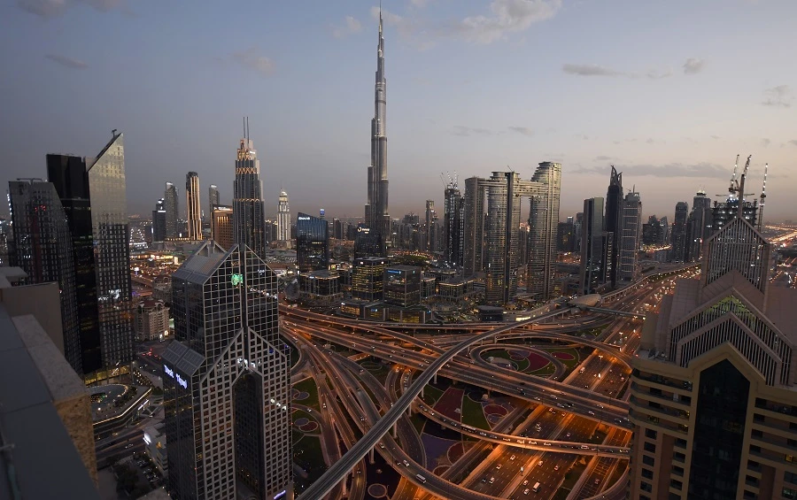 The total number of confirmed cases in the UAE has reached 434,465, with 416,105 recoveries and 1,424 deaths. (File/AFP)