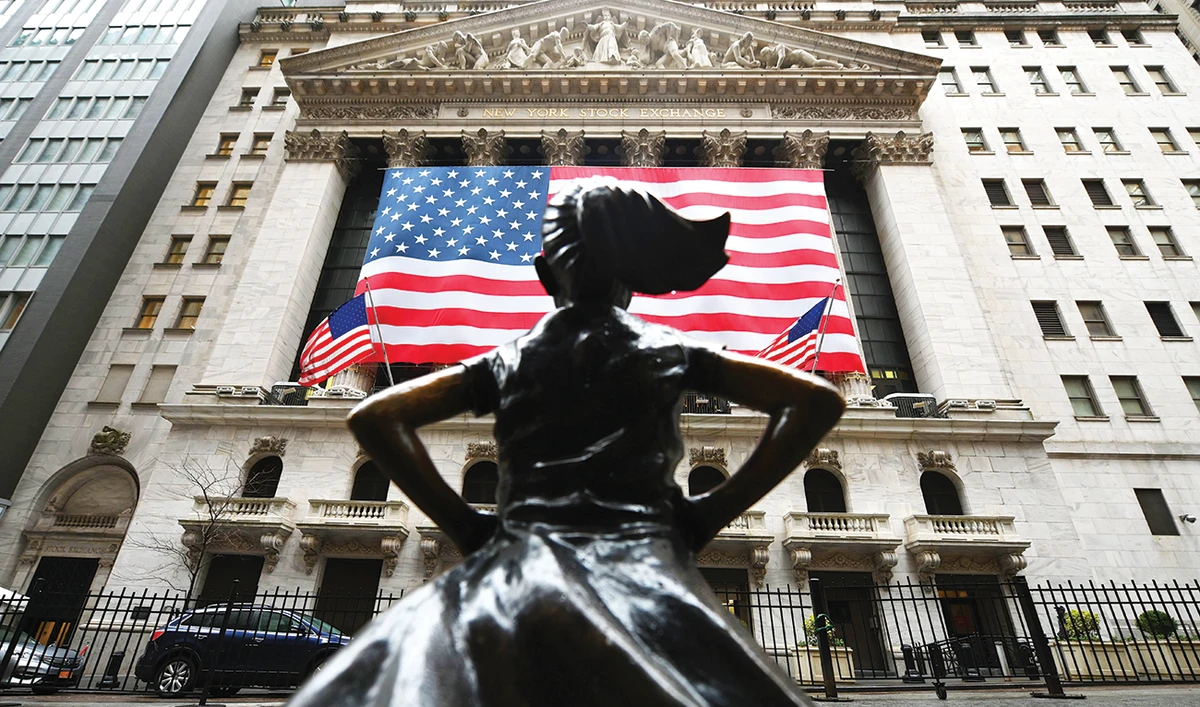 To encourage banks to lend to Americans amid lockdowns, the Fed last April excluded Treasuries and central bank deposits from the leverage ratio until March 31. (Getty Images)