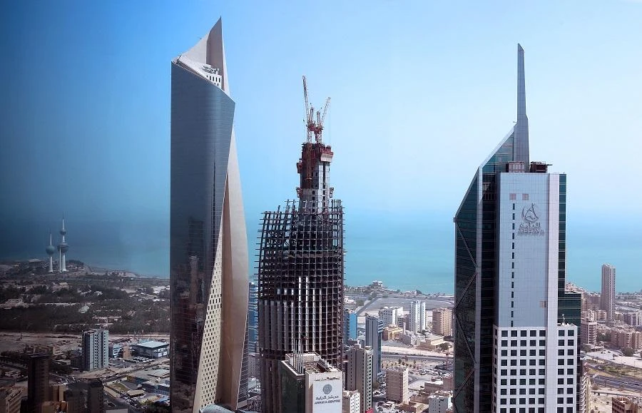 Ratings agency Fitch last month downgraded its outlook on Kuwait’s sovereign debt rating to “negative” from “stable.” (File/AFP)