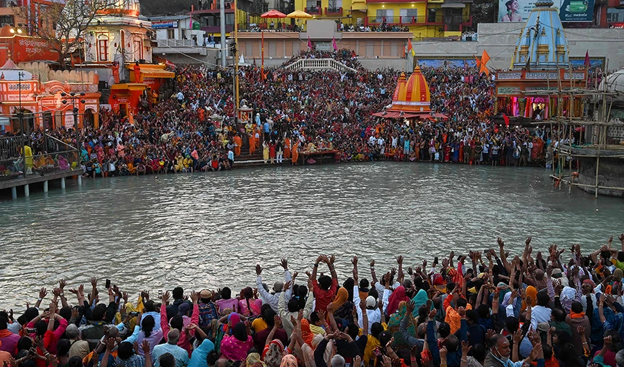 Mass Hindu festival to continue despite concerns over spike in COVID-19 cases