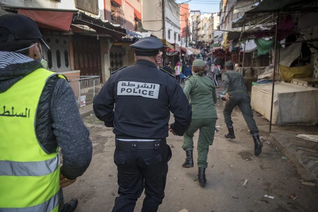 Special agents in eastern Morocco on Thursday arrested four suspected Daesh-linked extremists who were allegedly assigned to attack a military base and other sensitive targets. (File/AFP)
