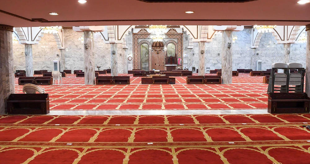 Saudi Arabia permits 10-minute sermons in mosques, as more shut due to COVID-19 measures