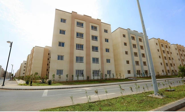 The data showed contracts from January to February reached 59,671 with a value of SR30.5 billion. (File/SPA)