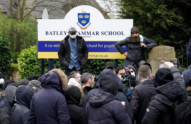 Protesters outside Batley Grammar School in Batley, West Yorkshire, England. (Getty Images/File Photo)