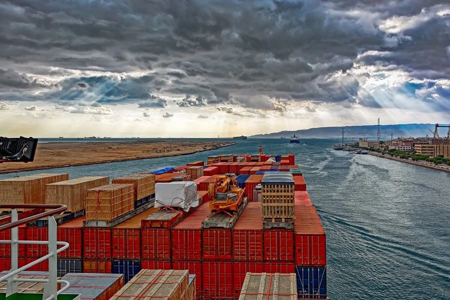 Suez Canal traffic briefly stopped after oil tanker lost power