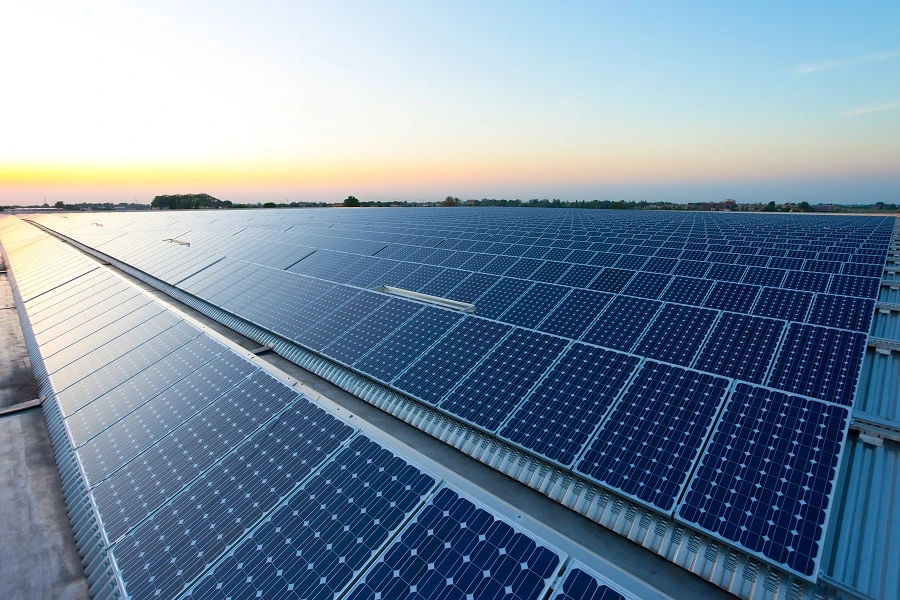 The plant has a total capacity of 1.5 gigawatts – the biggest in the world. (Shutterstock)