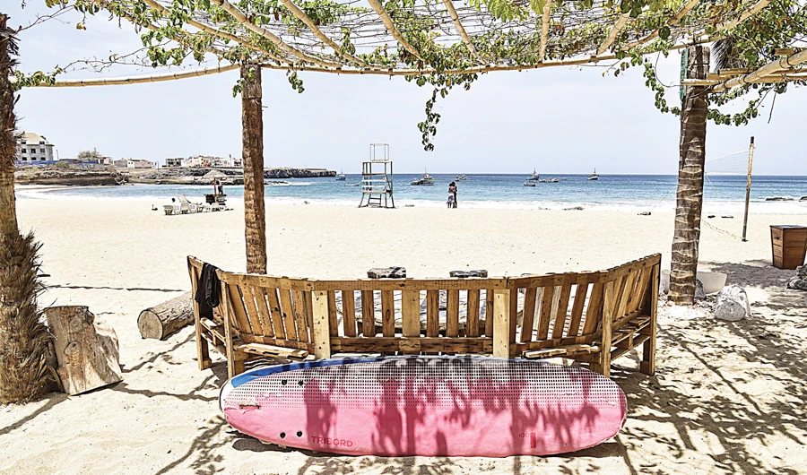 Deserted Cape Verde hankers for its tourists
