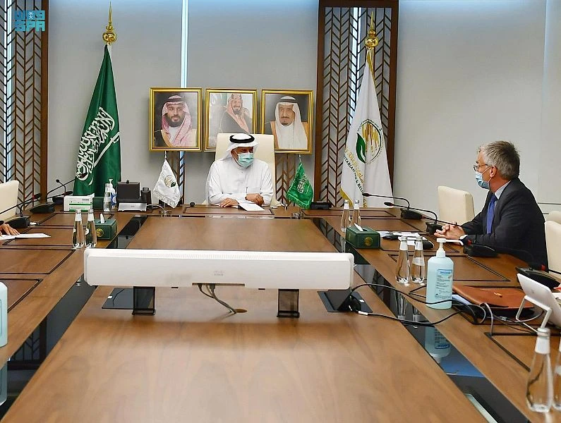 KSrelief chief meets Swedish envoy for Yemen
