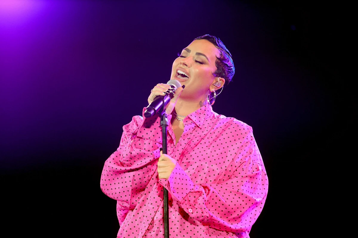 Demi Lovato champions Lebanese eyewear label By Karen Wazen