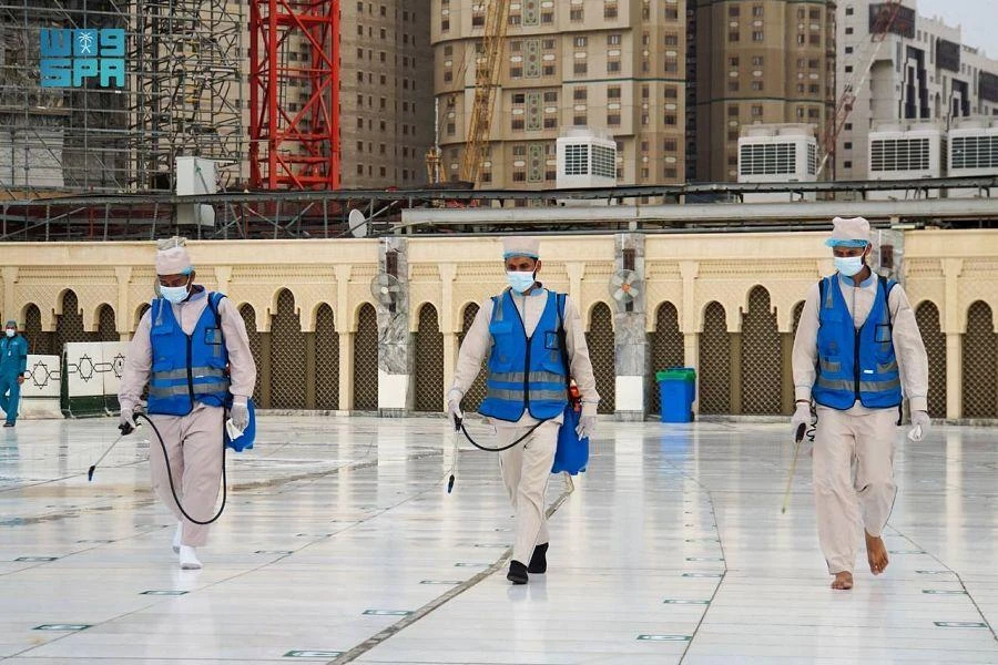 Saudi Arabia announced nine deaths from COVID-19 and 1098 new infections on Friday. (SPA)