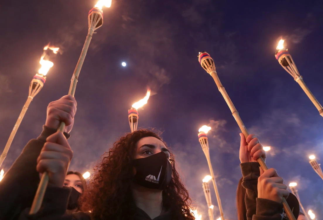 Thousands commemorate Armenian Genocide by Ottoman Turkey