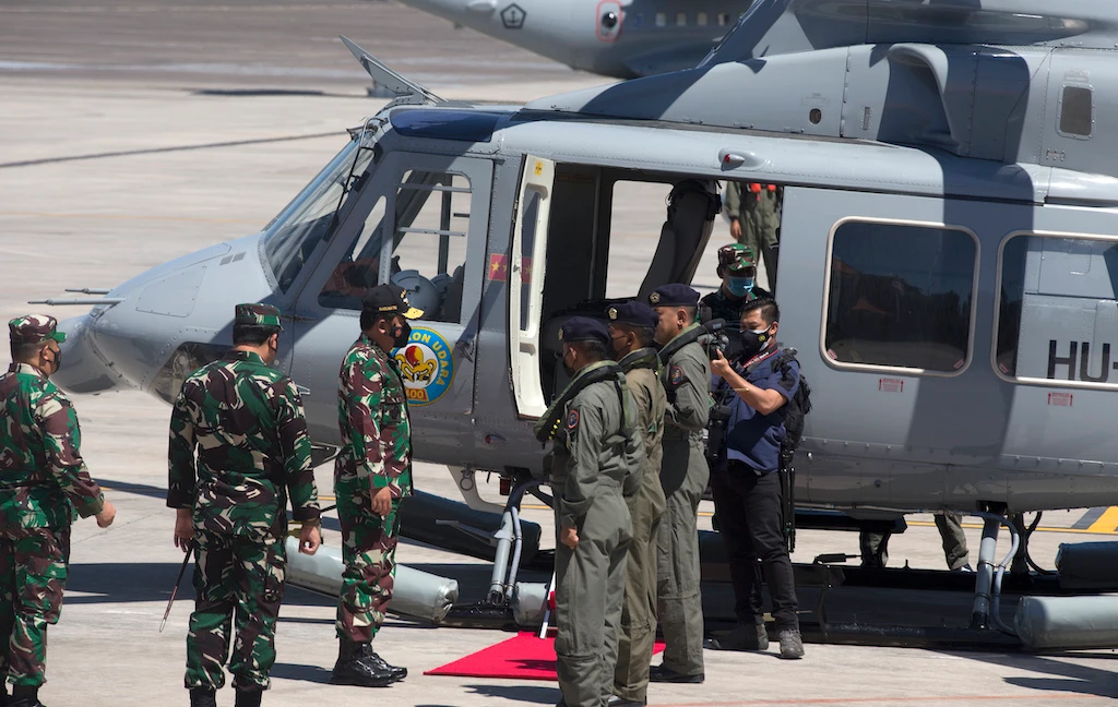 Indonesia authorities say found missing submarine, 53 crew dead