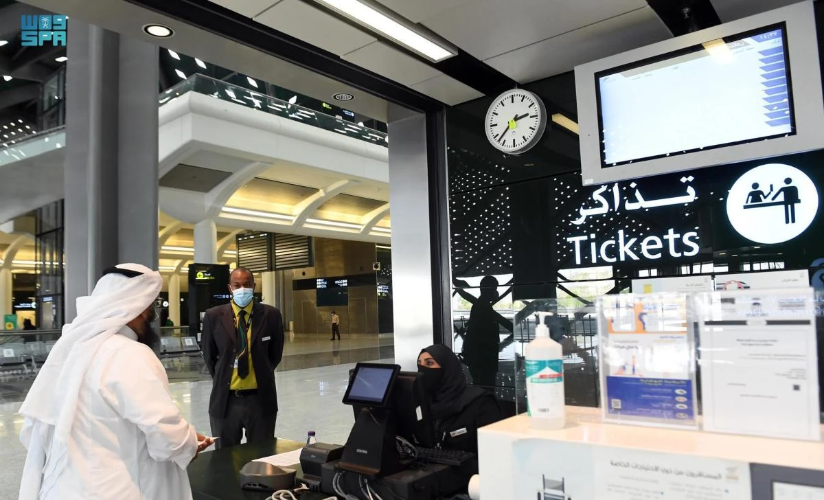 Saudi Arabia announced 11 deaths from COVID-19 and 937 new infections on Sunday. (File/SPA)