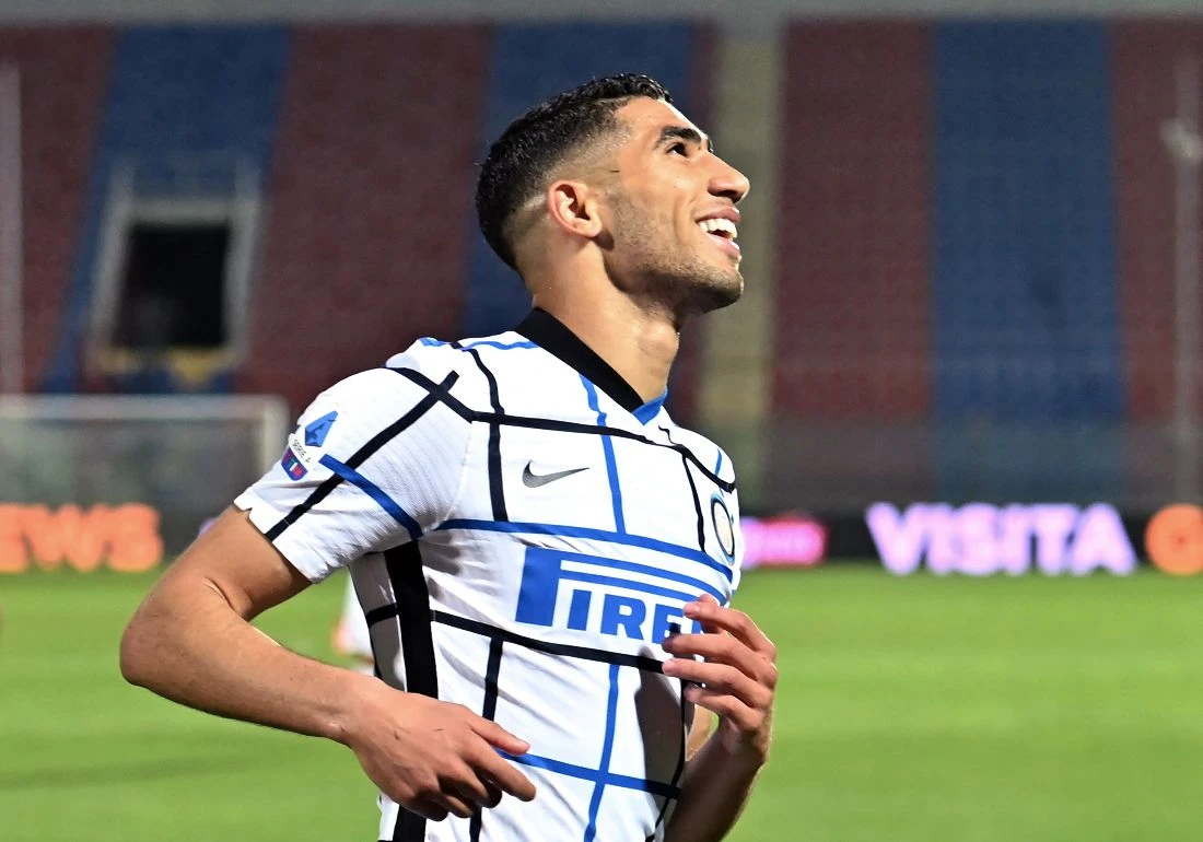 Chelsea’s Moroccan playmaker Hakim Ziyech still managed to score the goal that set Chelsea on their way to beat Manchester City in the FA Cup semi-final. (File/AFP)