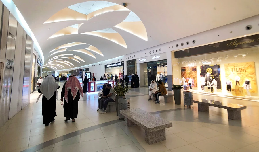 People are seen in the Mall of Dhahran, Saudi Arabia. (REUTERS file photo)