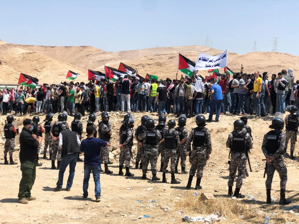 Jordanian police disperse protesters near border with West Bank