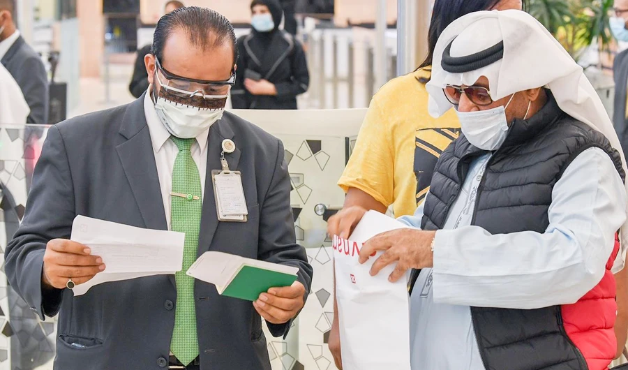 GCC national ID not valid for travel