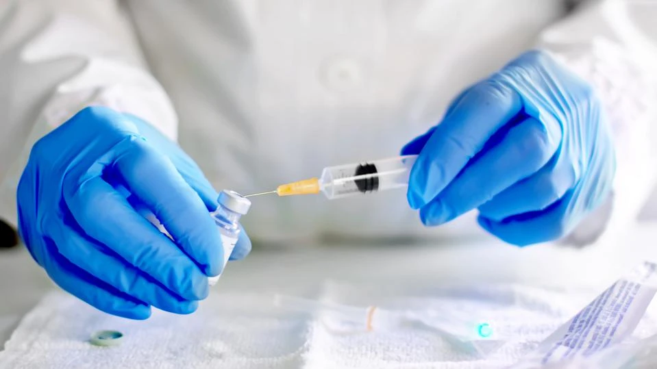 A U.K. study found strong antibody responses to two Covid vaccines on the market. (Getty Images)