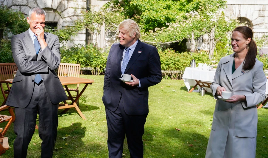 Nurse who helped saved Boris Johnson’s life quits in protest