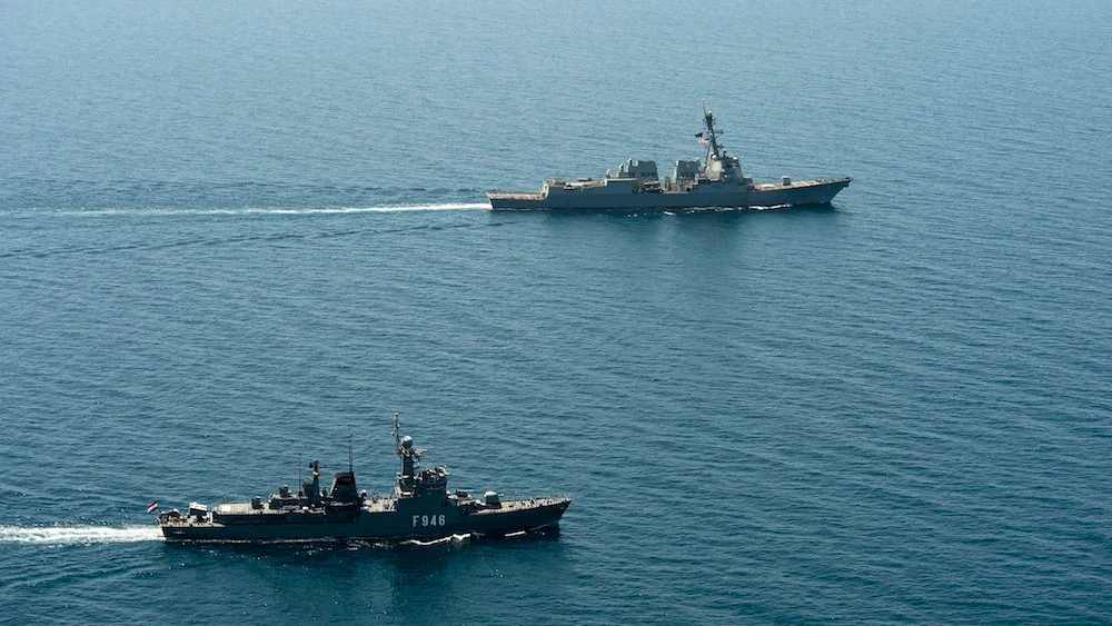 Egyptian and Italian navies carry out training in the Mediterranean