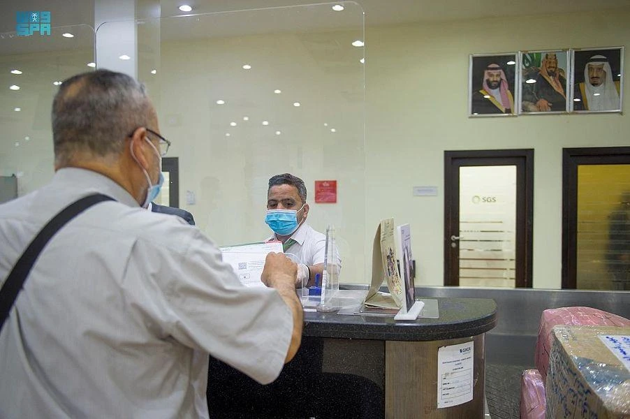 Saudi Arabia announced 10 deaths from COVID-19 and 1,136 new infections on Friday. (SPA)