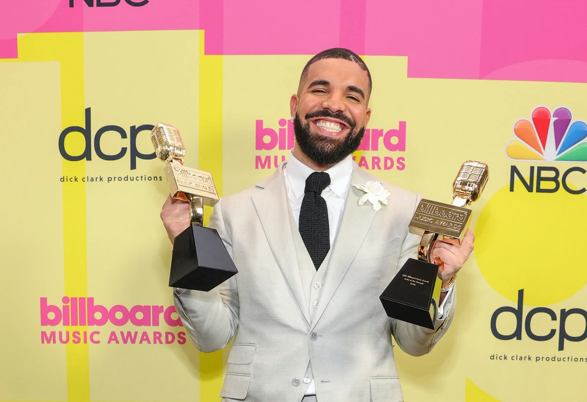 Drake, Pink win big at Billboard Music Awards