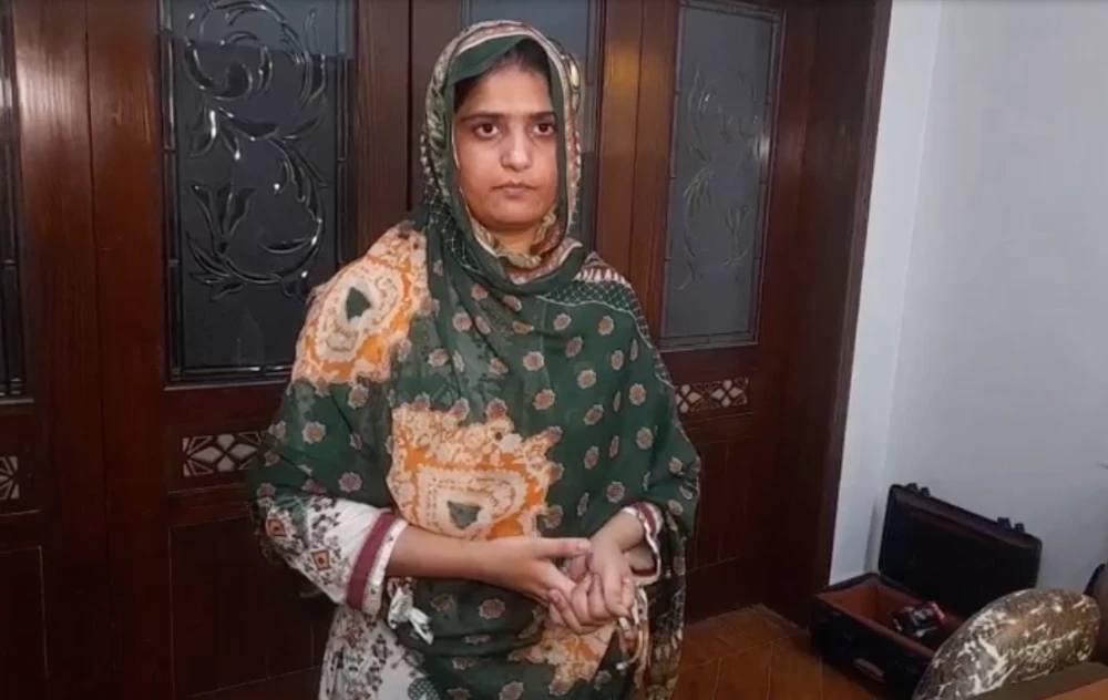 Ayesha Mazhar, a single mother from Quetta, whose live call to Pakistani Prime Minister Imran Khan on April 30, 2021 went viral. (AN photo)