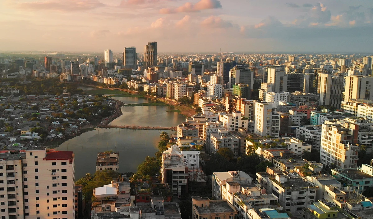 Bangladeshi expats queue up to benefit from COVID-19 subsidy