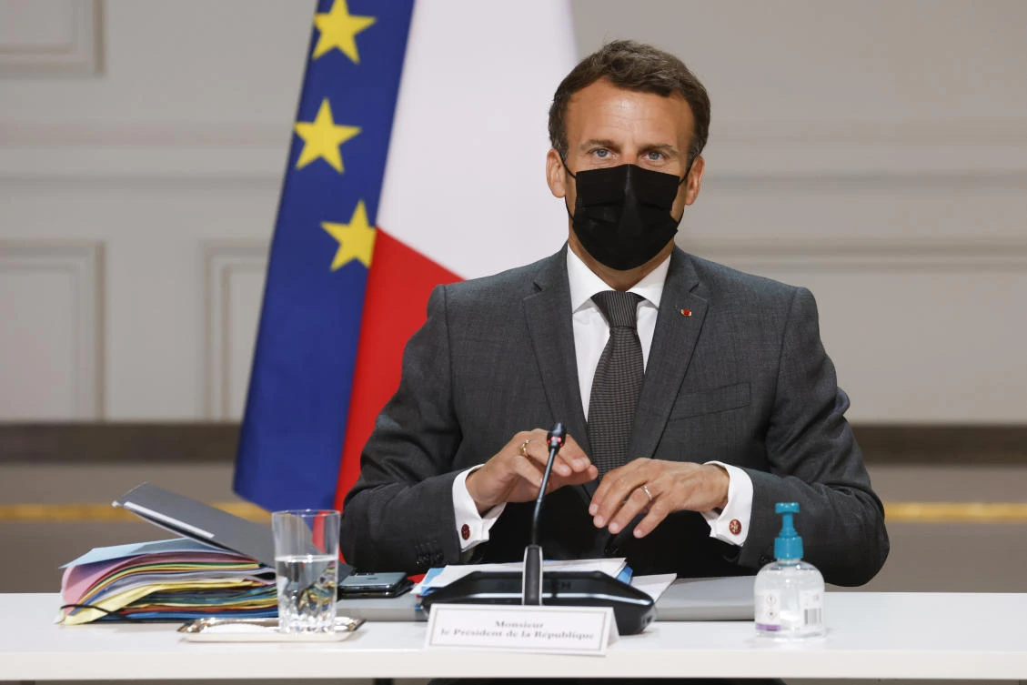 Slap to Macron puts focus on ultra-right groups