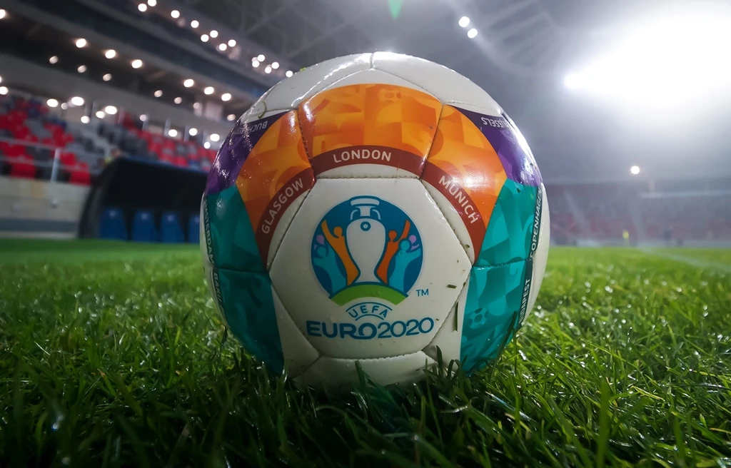 Police unveil hooligan-busting Euro 2020 hub