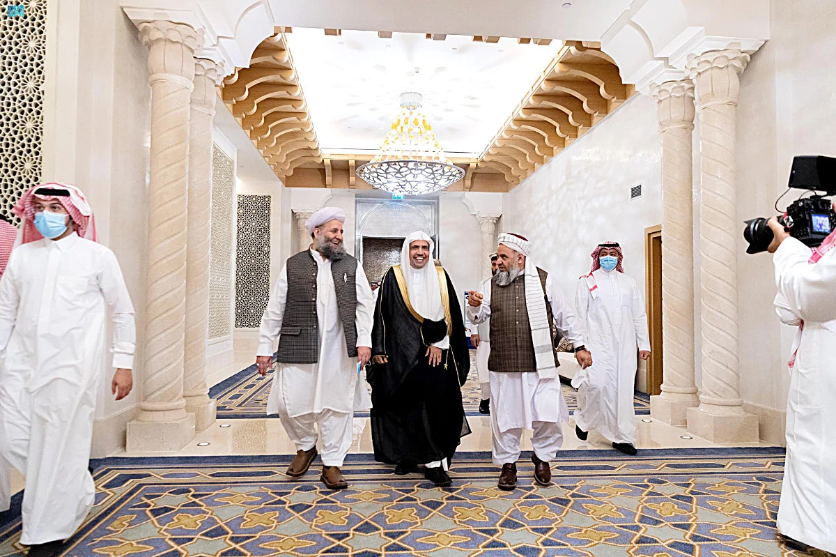 The signing was attended by MWL chief Mohammed bin Abdulkarim Al-Issa, Pakistan’s Minister Islamic Affairs Noor Al-Haq Qadri, and Afghan Hajj Minister Mohammed Qasim Halimi. (SPA)