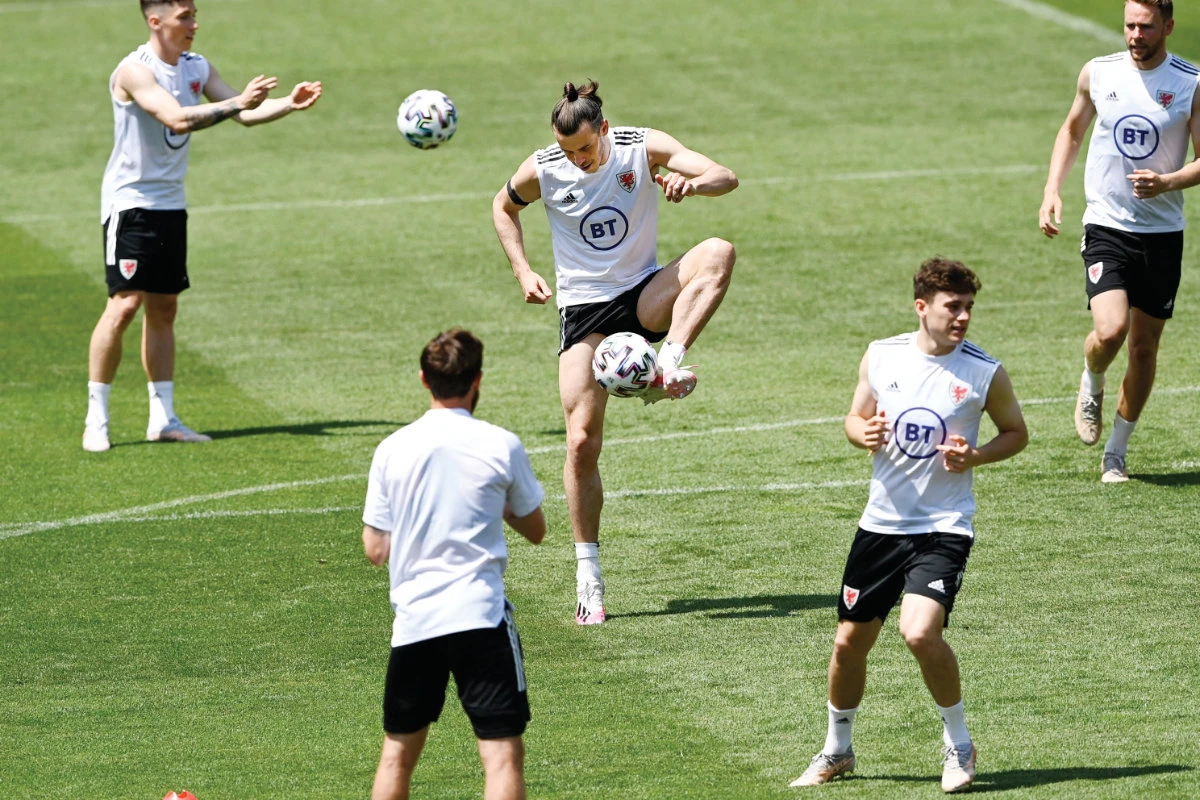 Wales midfielder Gareth Bale, center, and teammates during a training session in Baku on Friday. (AFP)