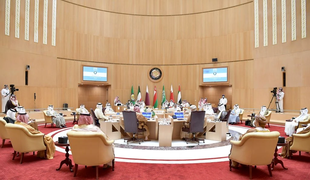 GCC foreign ministers: Iran missile program should be addressed in nuclear talks