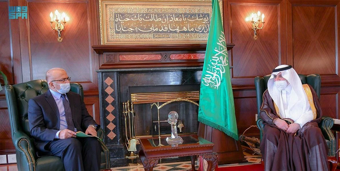 Ambassador of Pakistan to Saudi Arabia Bilal Akbar meets Tabuk Gov. Prince Fahd bin Sultan bin Abdul Aziz at his office in Tabuk. (SPA)