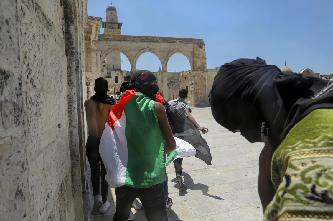 10 arrested, 9 injured as protesters at  Al-Aqsa face rubber bullets