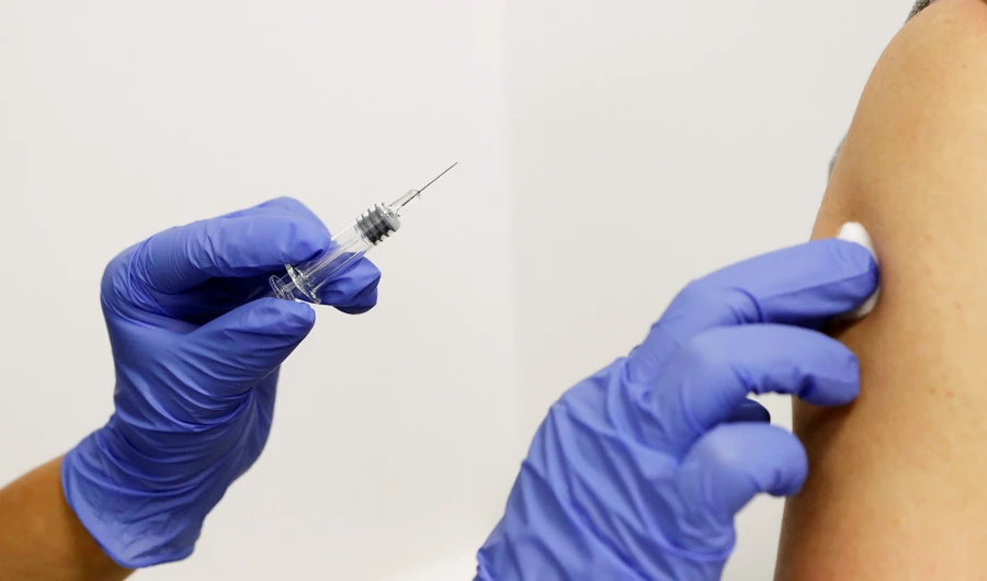 Saudi Arabia reassures priority groups on COVID-19 vaccines. (REUTERS)