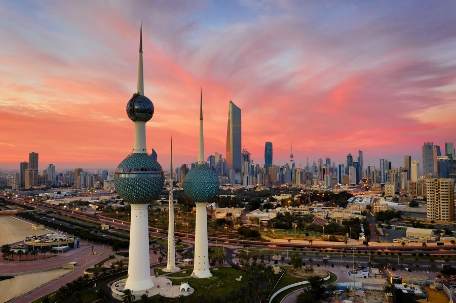 KIA is in a state of uncertainty and policy making is paralyzed, which prompted ratings agencies to warn of downgrades, leaving the government scrambling for cash. (Shutterstock)