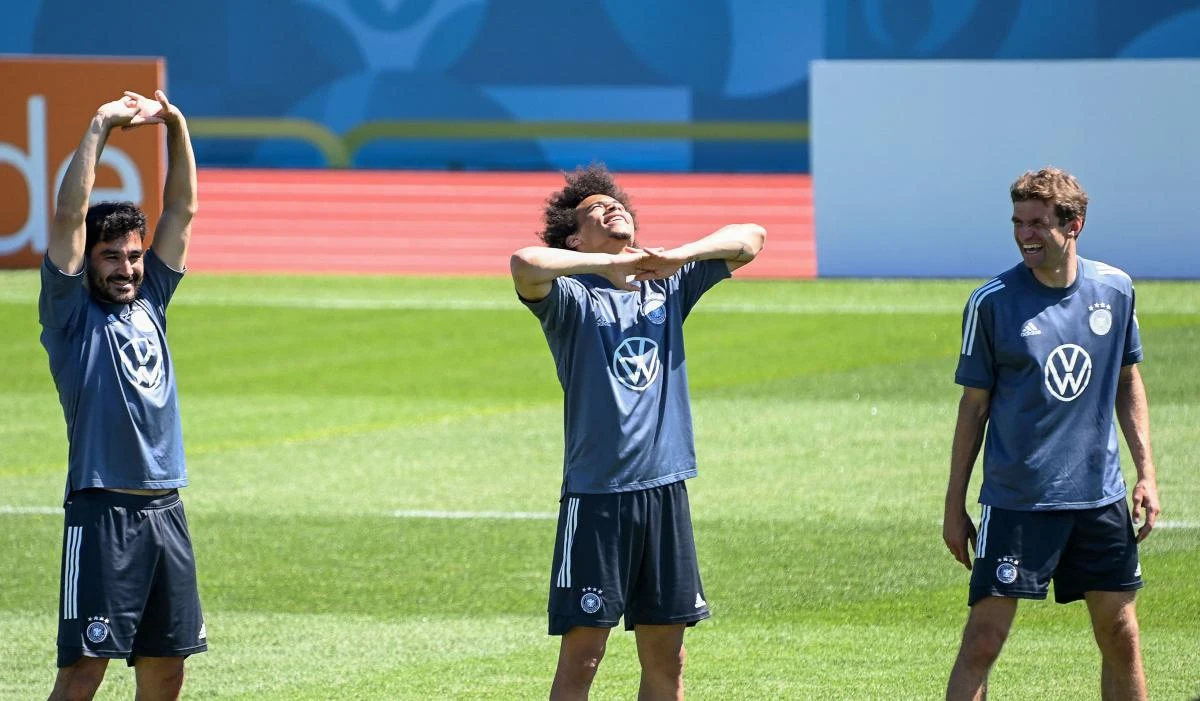 Injured Hummels, Mueller, Gundogan miss Germany training