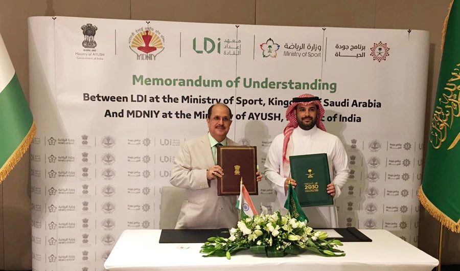 The MoU was signed by Indian Ambassador Dr. Ausaf Sayeed and Abdullah Faisal Hammad, director of Leaders Development Institute of the Saudi Sports Ministry. (Supplied)