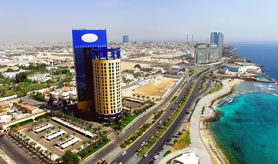 Located on the Jeddah Corniche, Rosewood Jeddah features versatile venues for meetings, small business affairs and private dining.