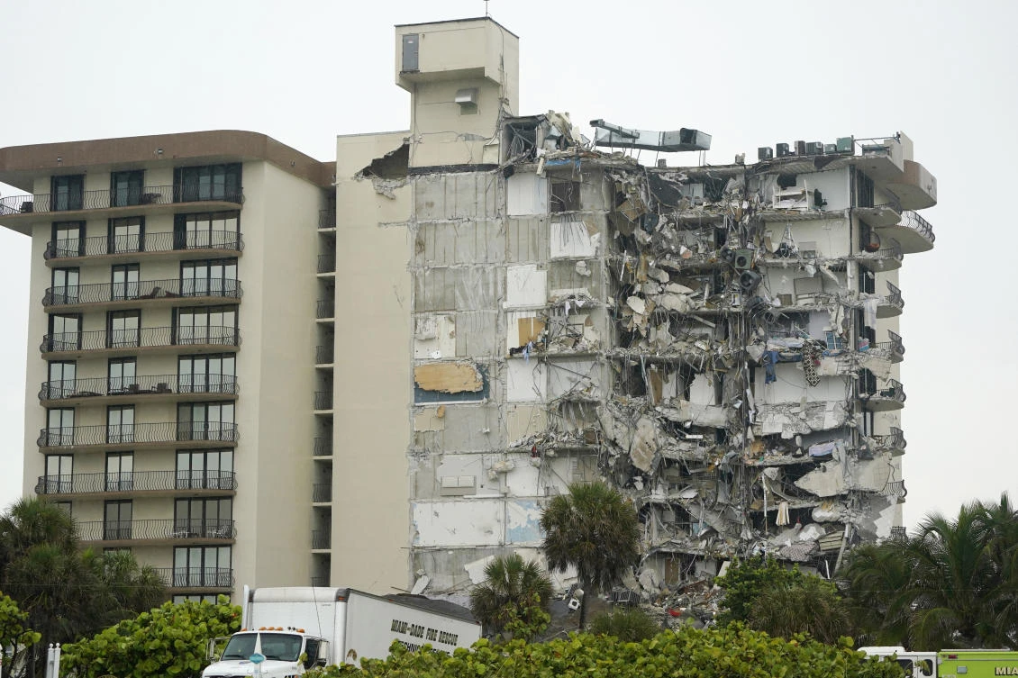 Many feared dead after Florida beachfront condo collapses