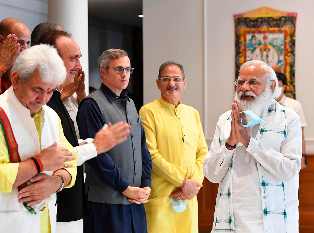 Kashmiri leaders urge Indian PM to restore region's autonomy