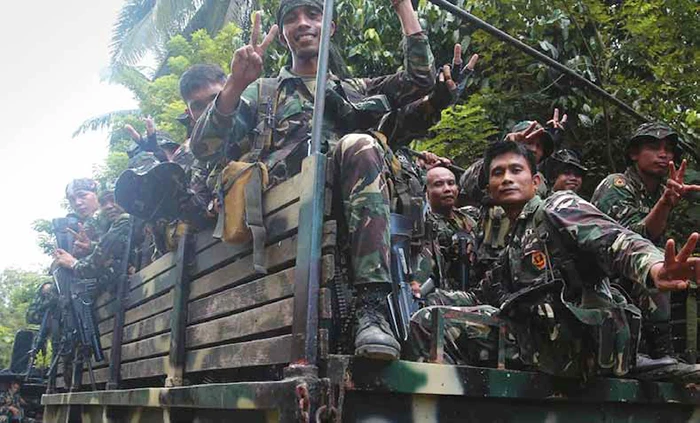 Philippines rescues daughter of suicide bombers from militant group