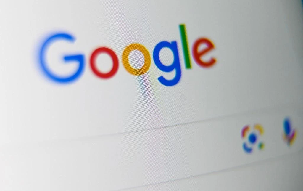 Amazon, Google face formal fake review inquiry in Britain
