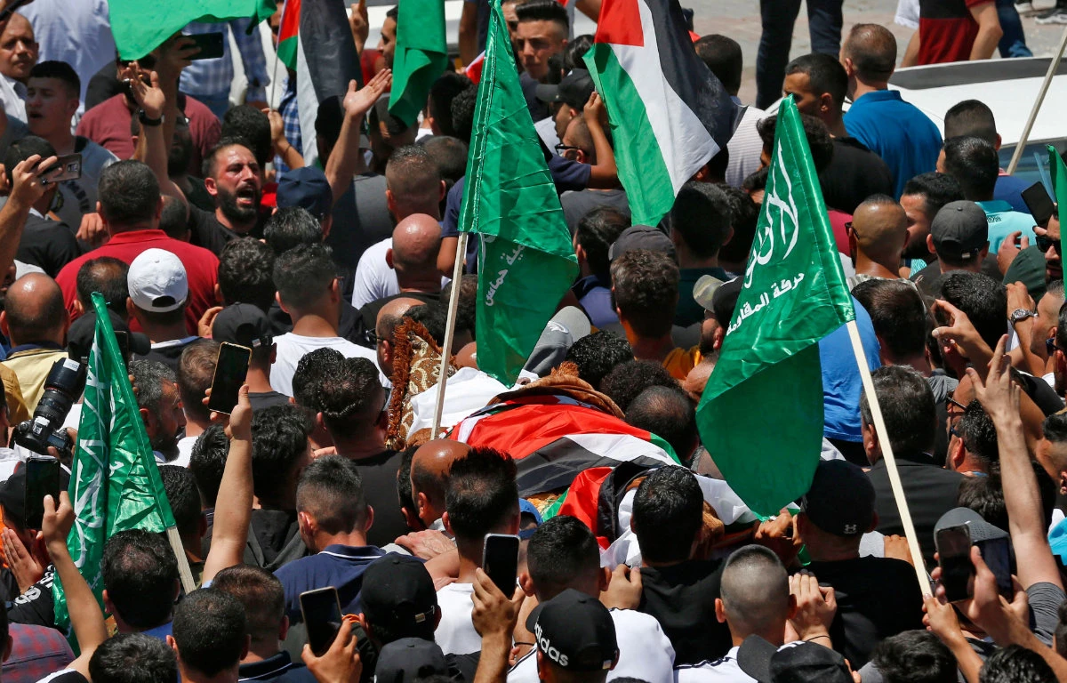 Palestinian protesters demand Abbas resignation after activist’s death