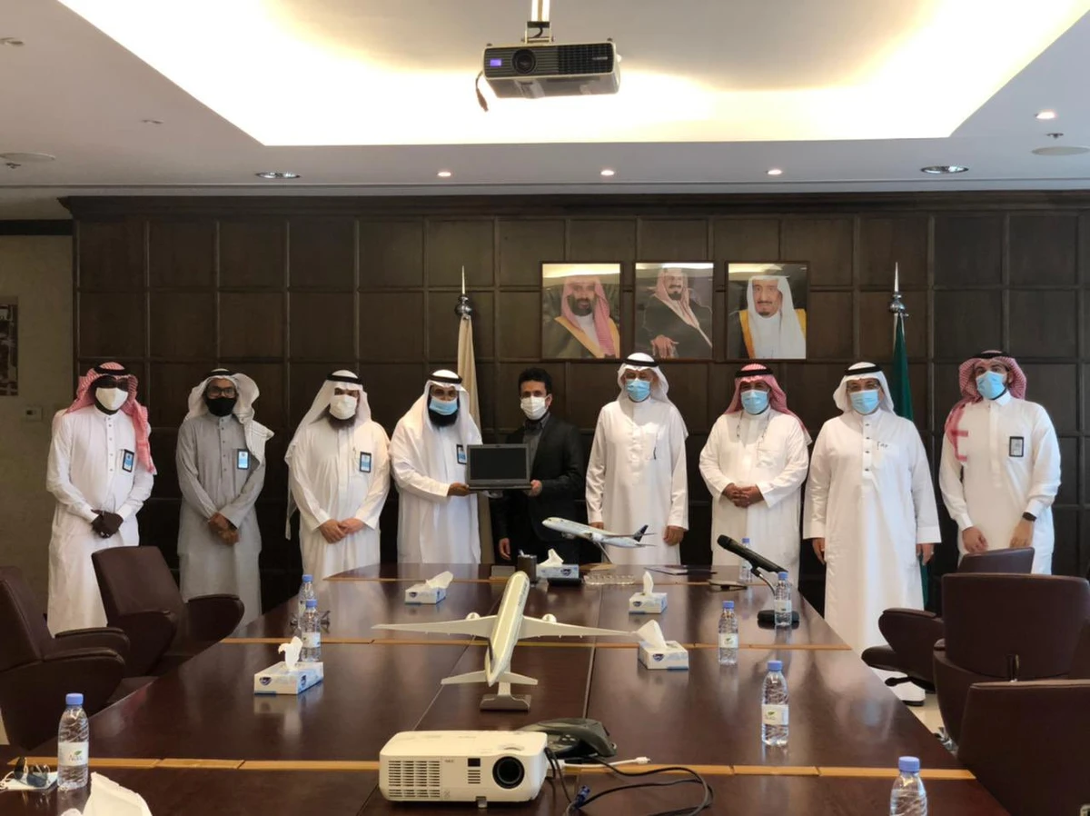Saudia Airline provides computers to needy families as part of ‘Technology Giving’ initiative